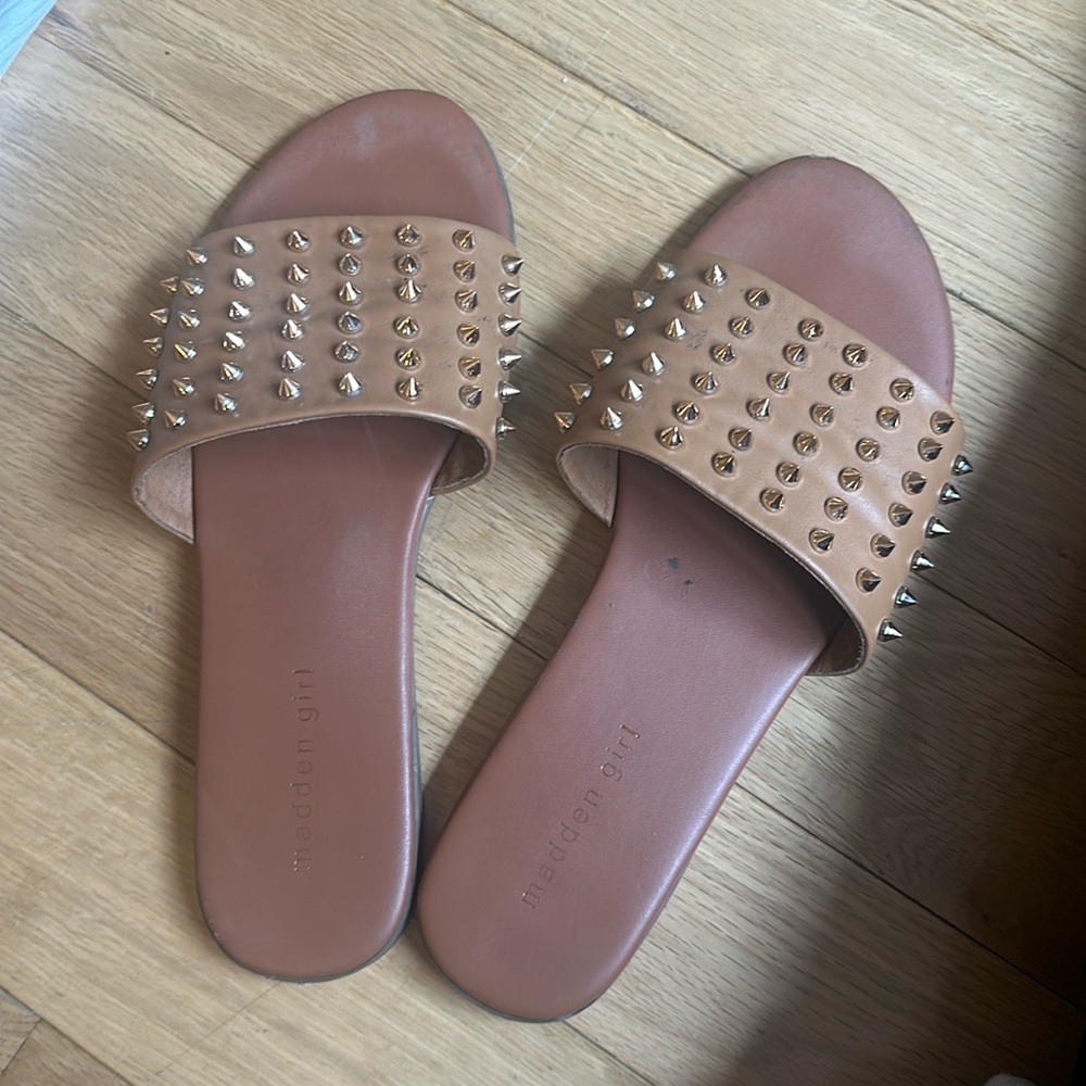Steve Madden Slides